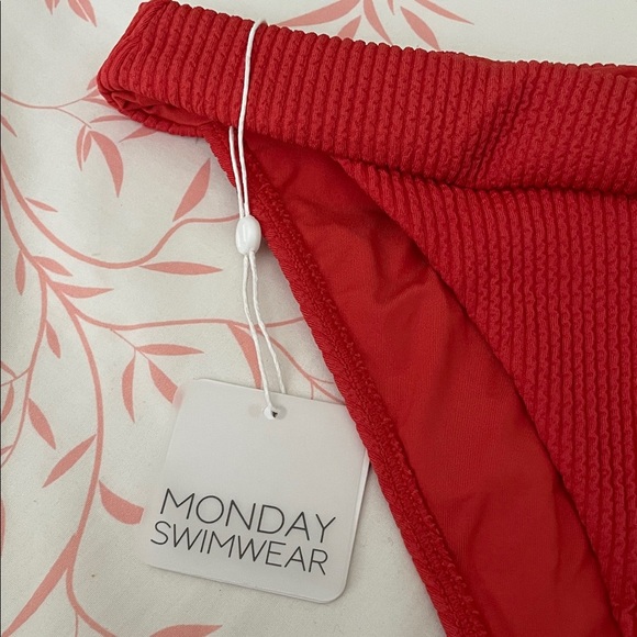 🎄Monday Swimwear Vibrant Red Bikini Bottom size 14 - Picture 2 of 10